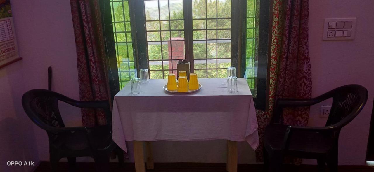 Evergreen Home Stay Almora Zewnętrze zdjęcie