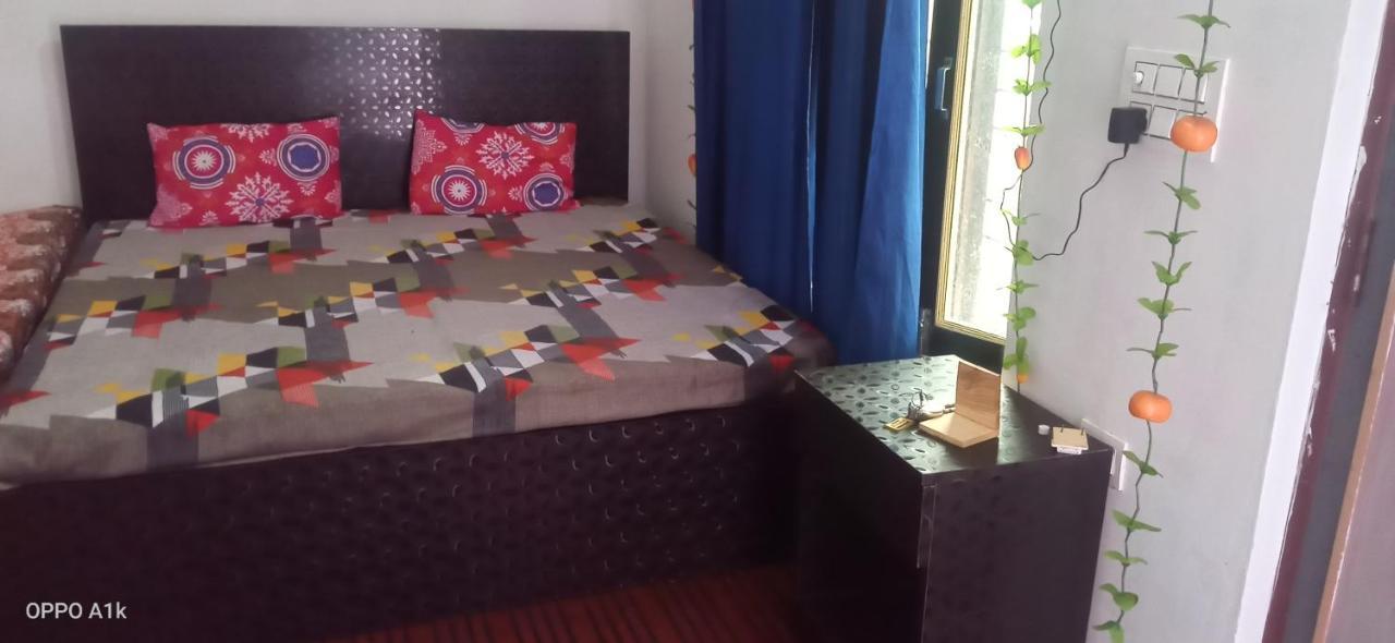 Evergreen Home Stay Almora Zewnętrze zdjęcie